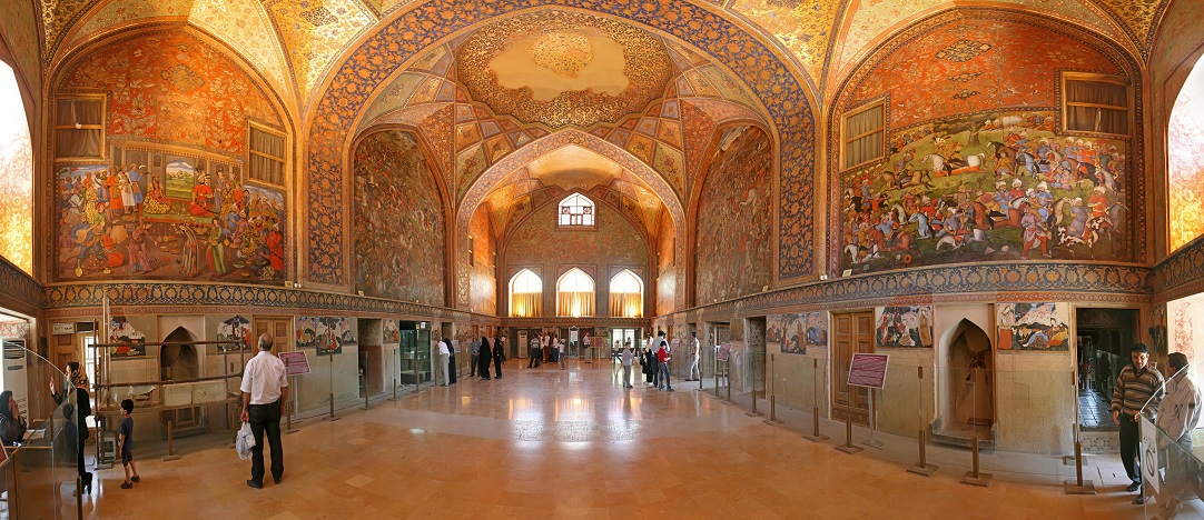 chehel soton inside Isfahan